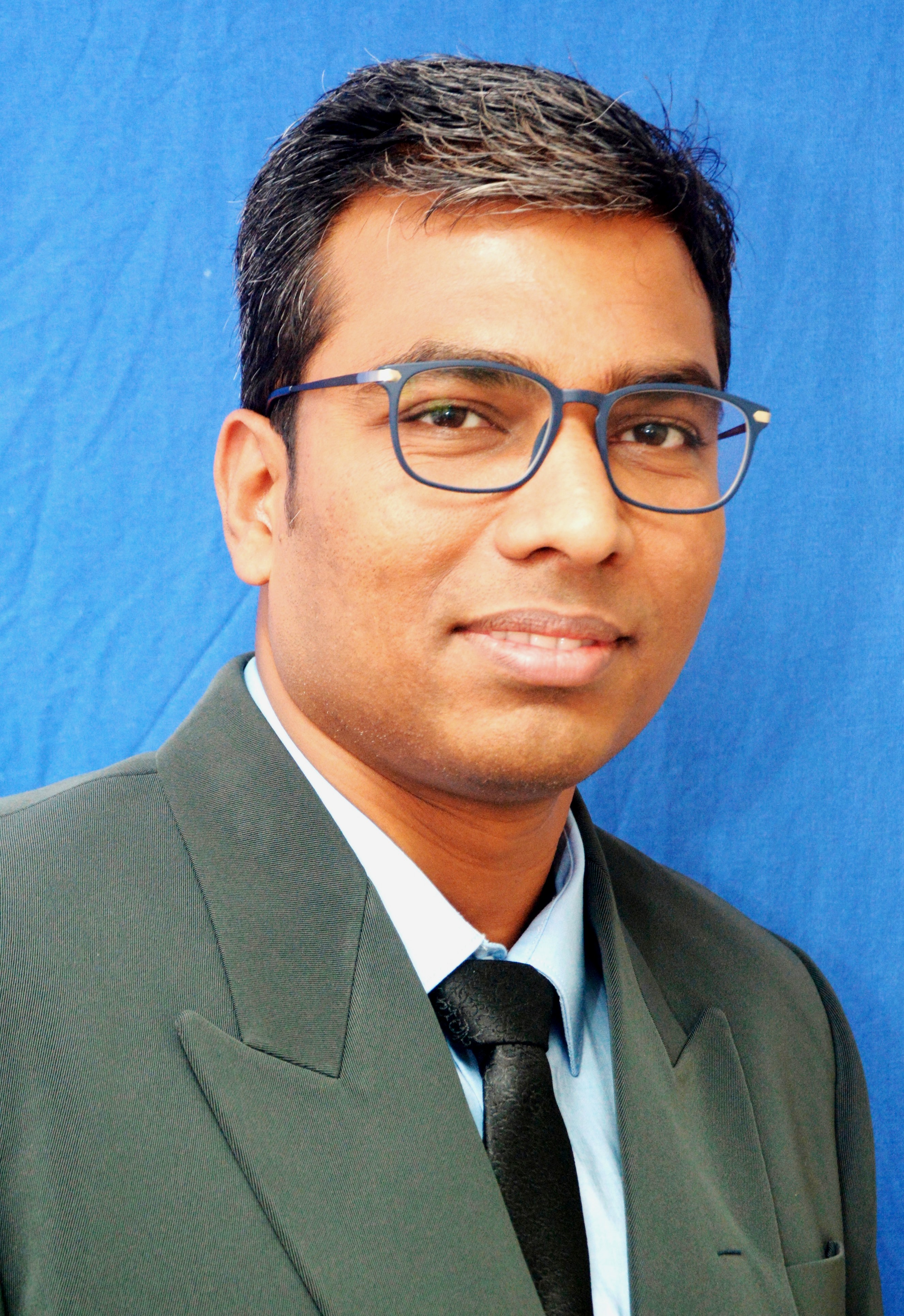 Dr.Anant Bangar